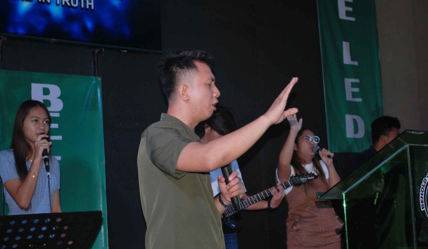 SUNDAY WORSHIP SERVICE